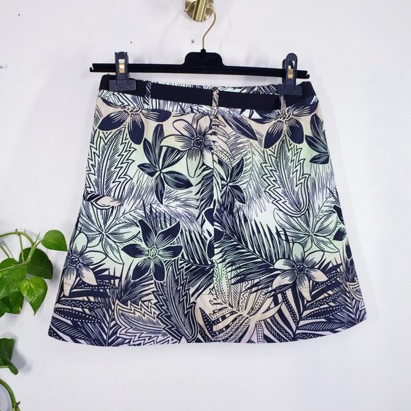 Koral BERGDORF GOODMAN Skirt Tropical Asymmetric Resort Summer Luxury NEW $350 - Picture 3 of 10
